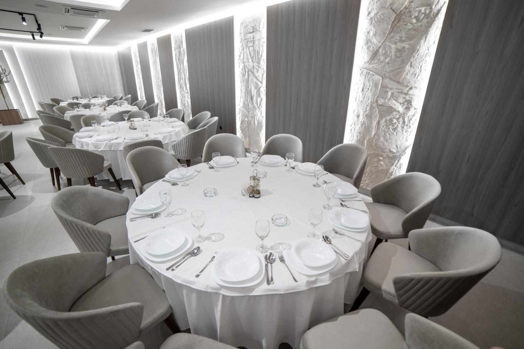 Zepce Hotel In מראה חיצוני תמונה